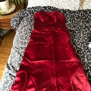 Red prom formal dress